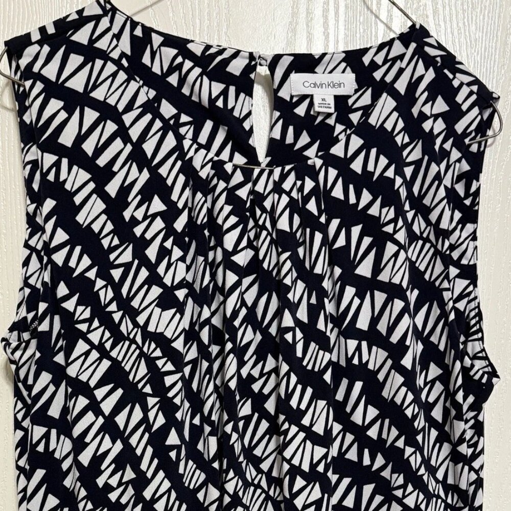 Calvin Klein Women's Sleeveless Blouse